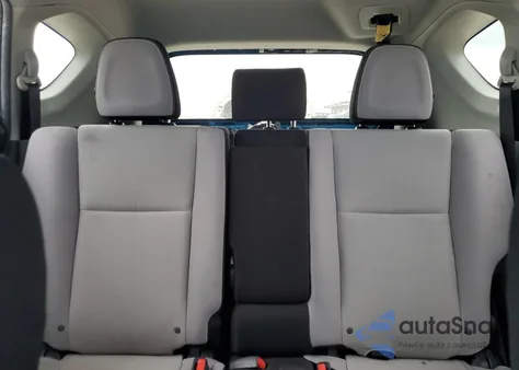 2016 Toyota Rav4 Xle z USA, uszkodzony, nr VIN JTMWFREVXGJ090652